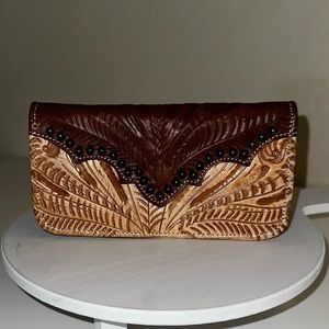 American West leather wallet